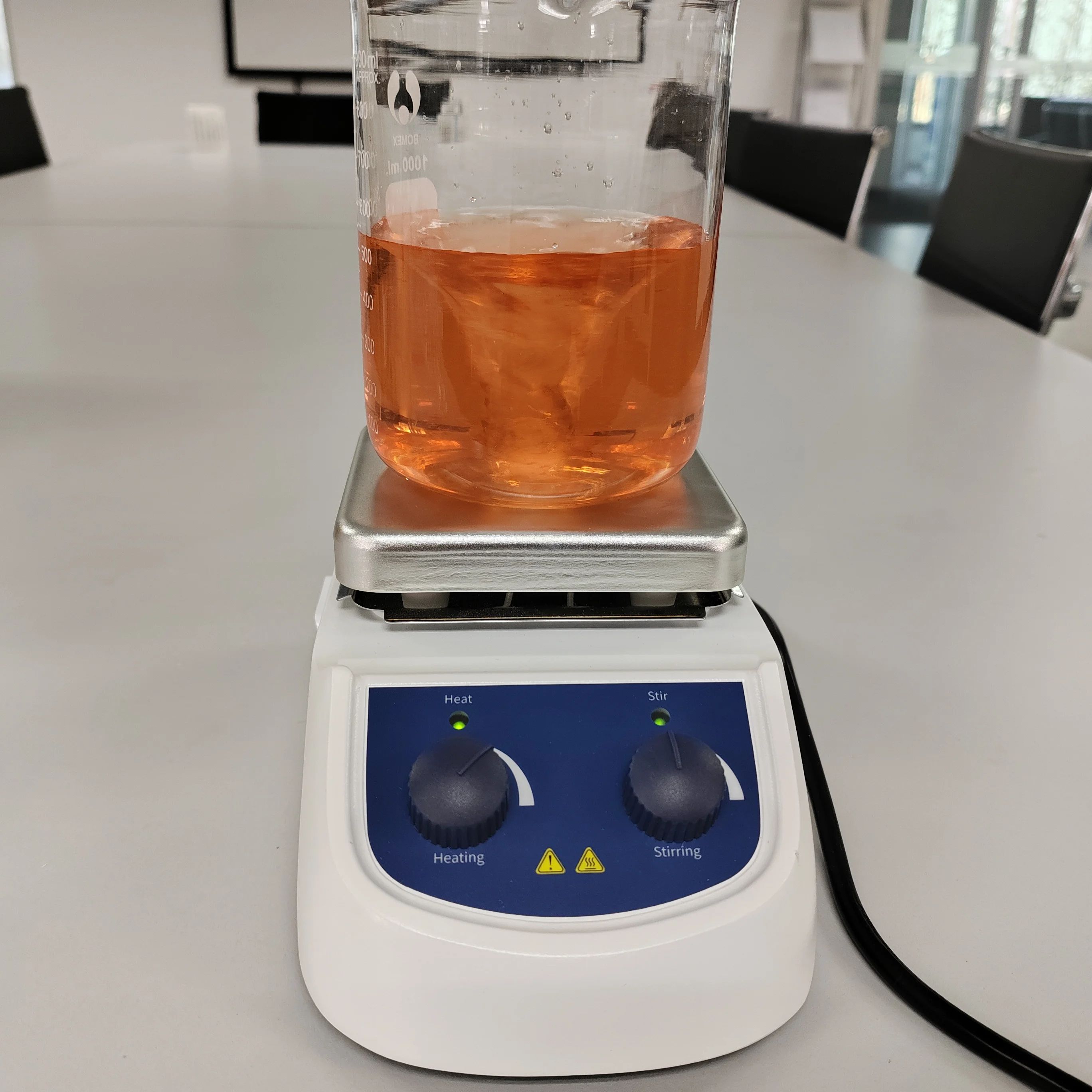 خلاط مغناطيسي MS4-H380-E سعة 5 - مراجعة Lab Magnetic Stirrer Hot Plate وسعره